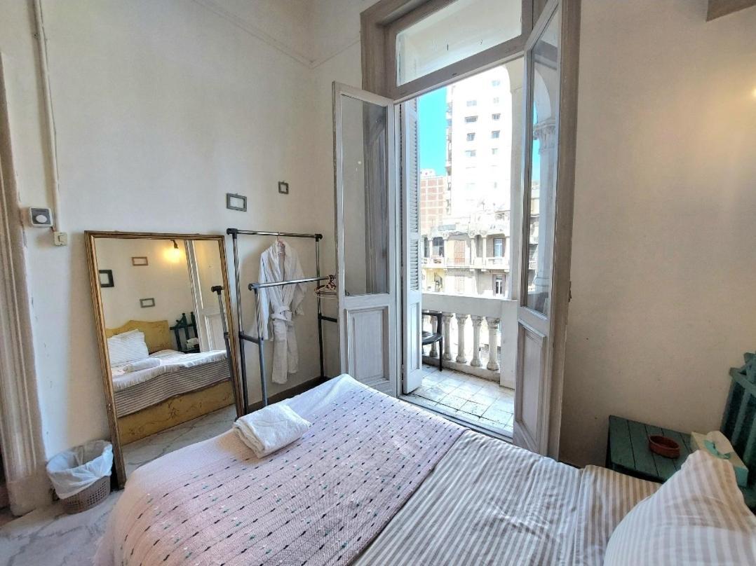 Arab Boutique I I Downtown Hostel *